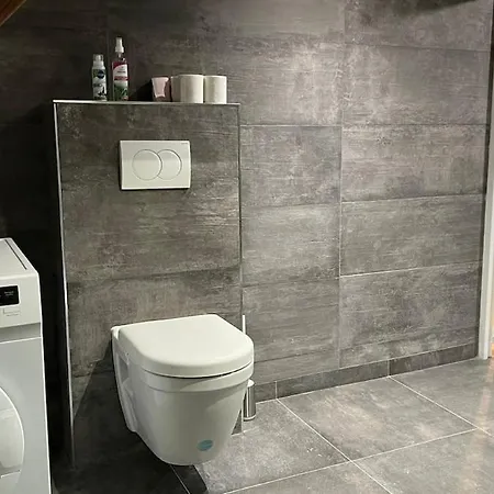 Alsatian House In Fegersheim, France Appartement *